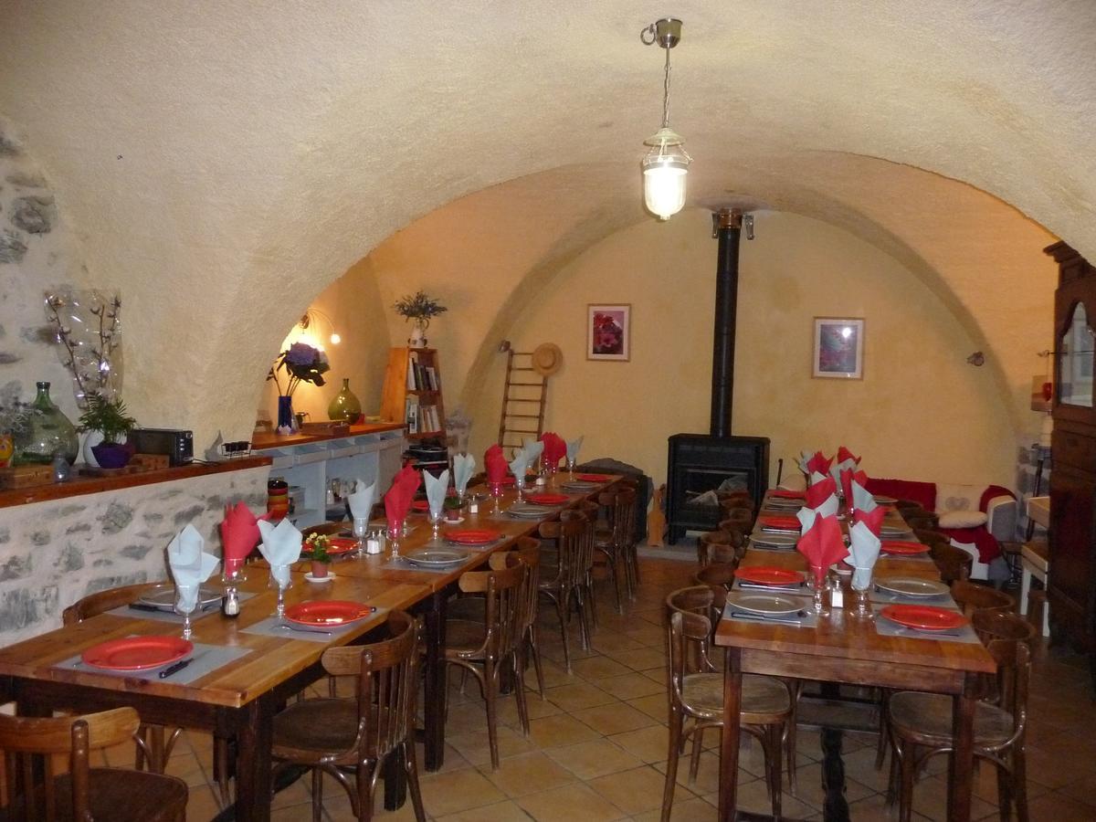 Gite D'Etape Auberge De L'Ardoisiere Jausiers Exterior photo
